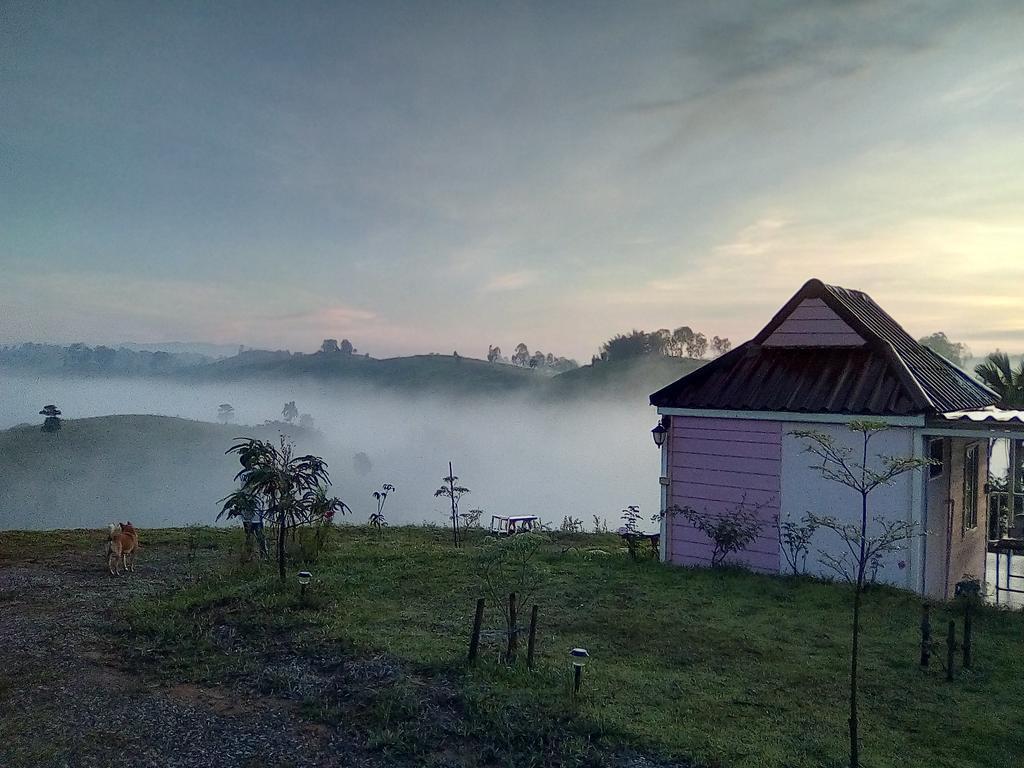 Lovely Farm Bed and Breakfast Khao Kho Εξωτερικό φωτογραφία