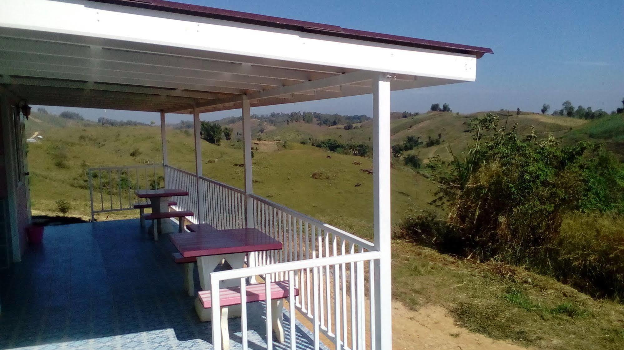 Lovely Farm Bed and Breakfast Khao Kho Εξωτερικό φωτογραφία