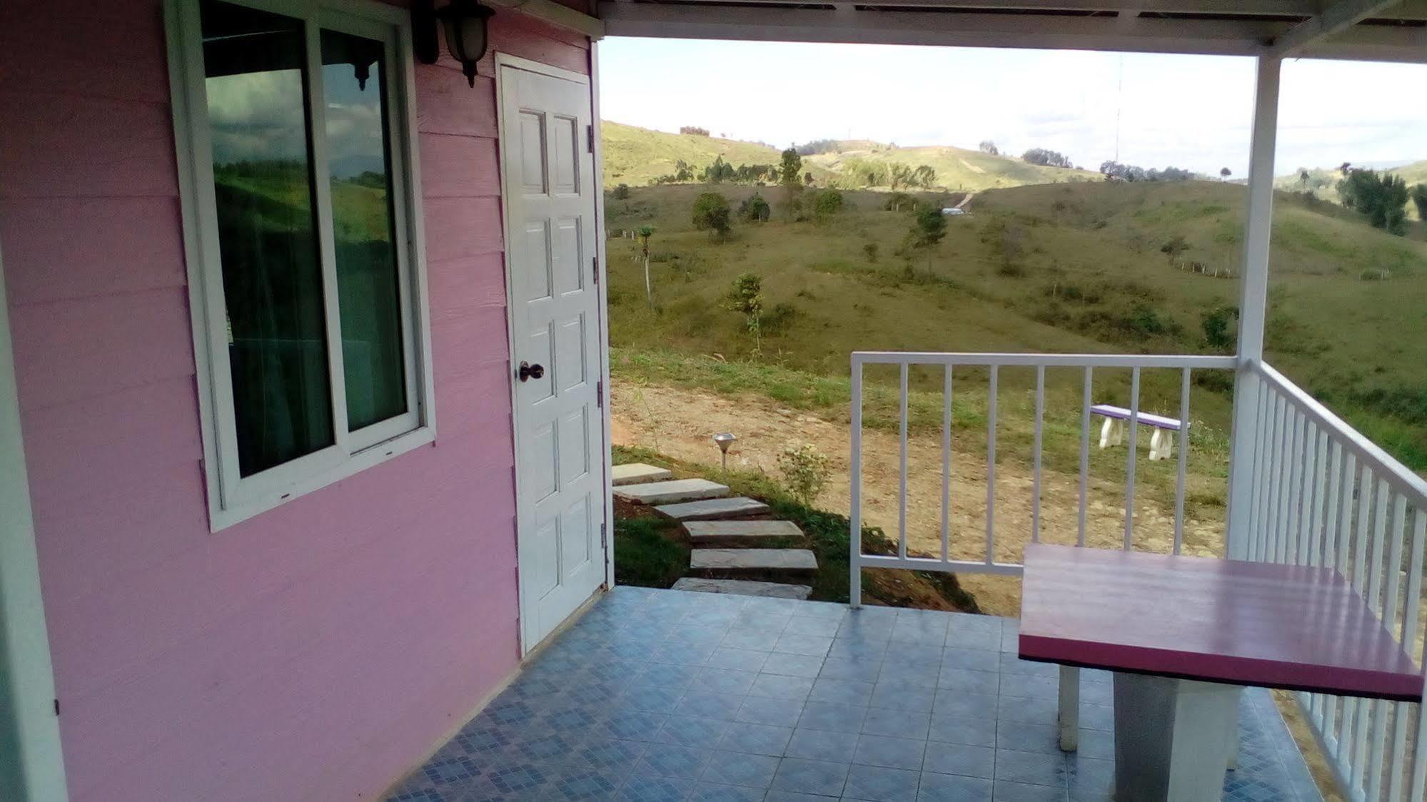 Lovely Farm Bed and Breakfast Khao Kho Εξωτερικό φωτογραφία